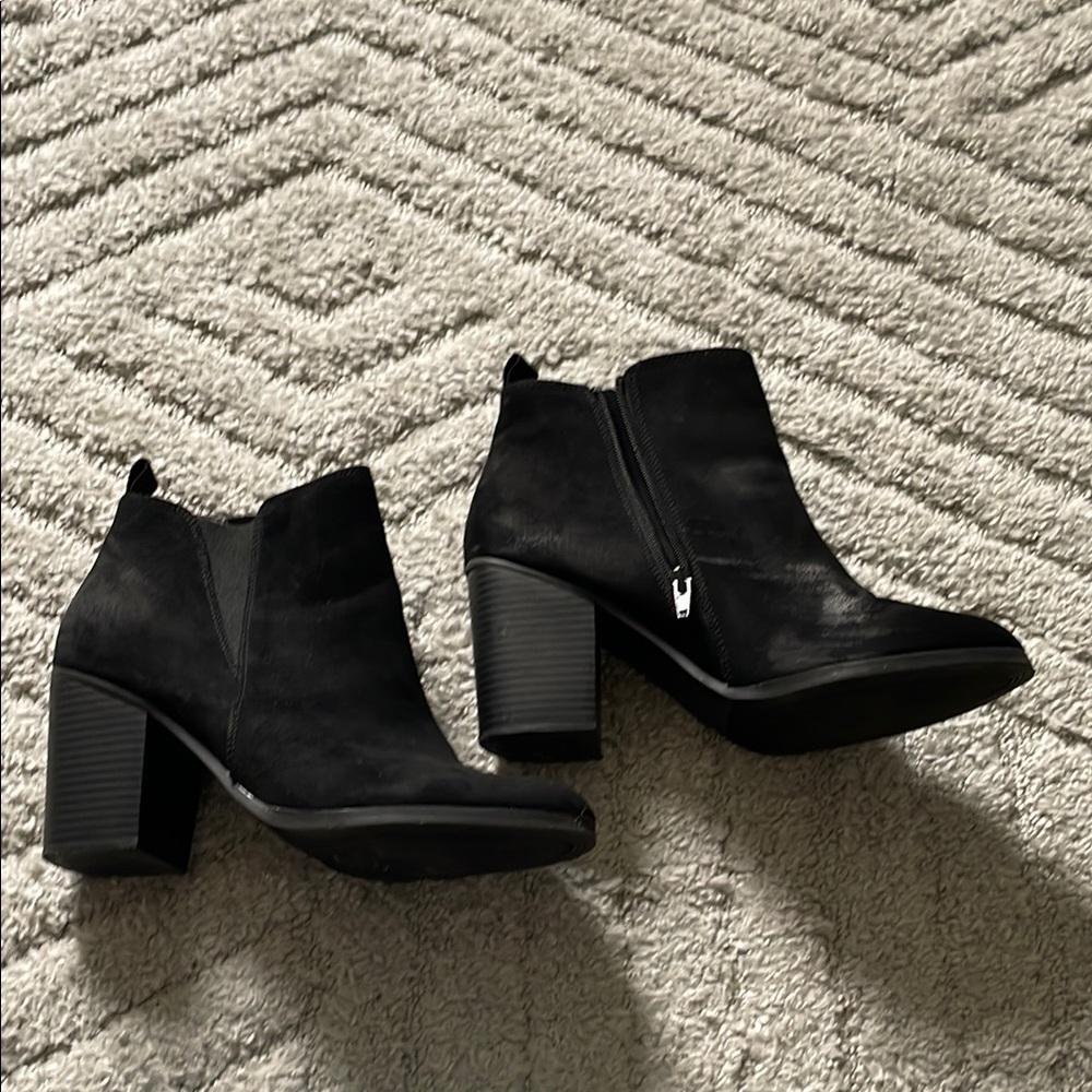 Express Women's Black Ankle Boots